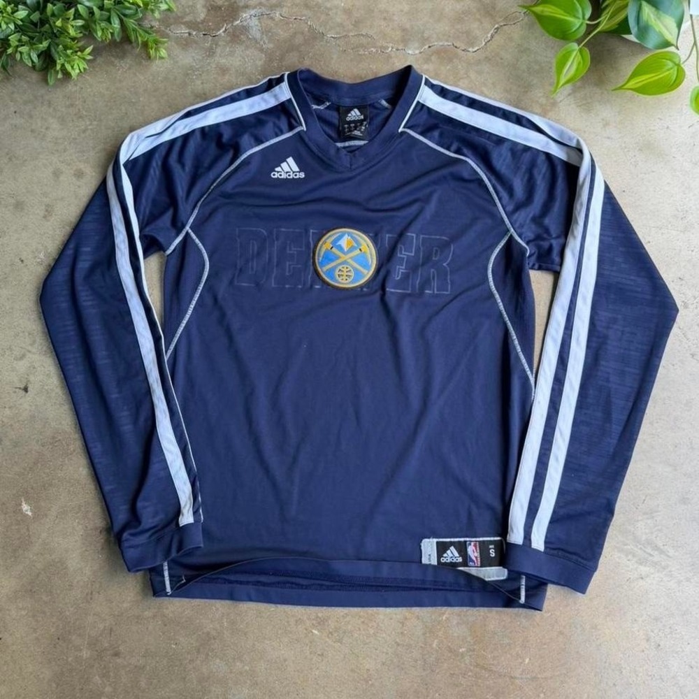Vintage Adidas Denver Nuggets navy blue long sleeve shirt Men's Size Small